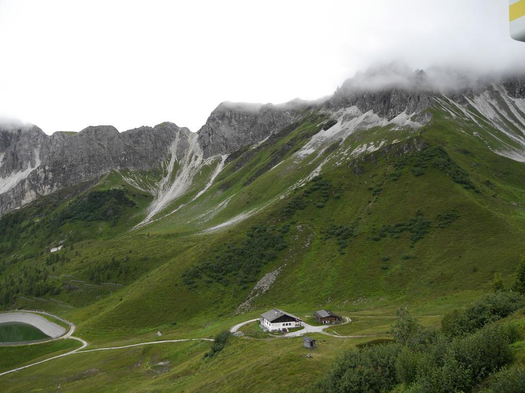 Hotel Berggasthaus Edelweisshütte Ladurns Fleres Exterior foto